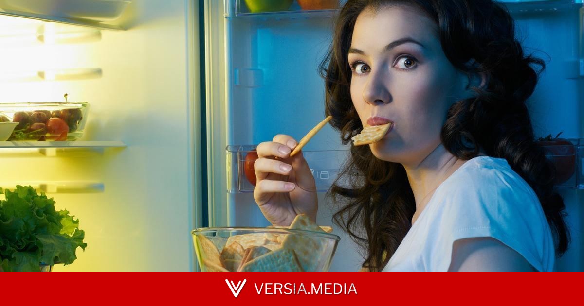 Этот продукт из каждого холодильника в сочетании с солью отобьет желание съесть тортик