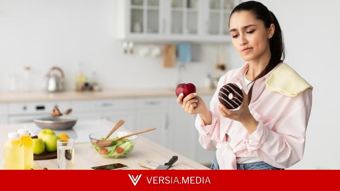 Биохимик объяснила, почему срыв на диете случается каждые три недели и что с этим делать